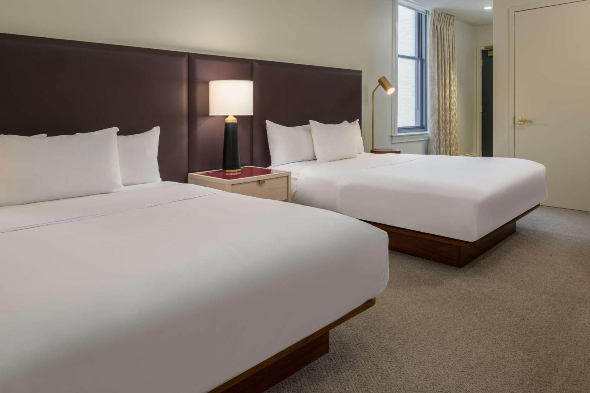 Hotel Savoy Kansas City, Tapestry Collection By Hilton Exterior photo