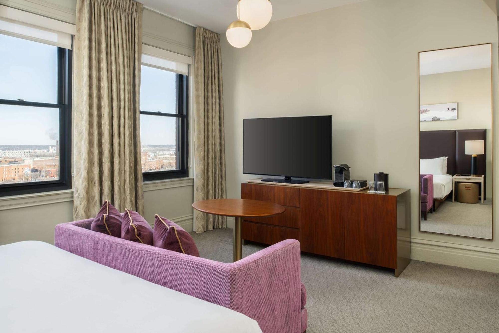 Hotel Savoy Kansas City, Tapestry Collection By Hilton Exterior photo