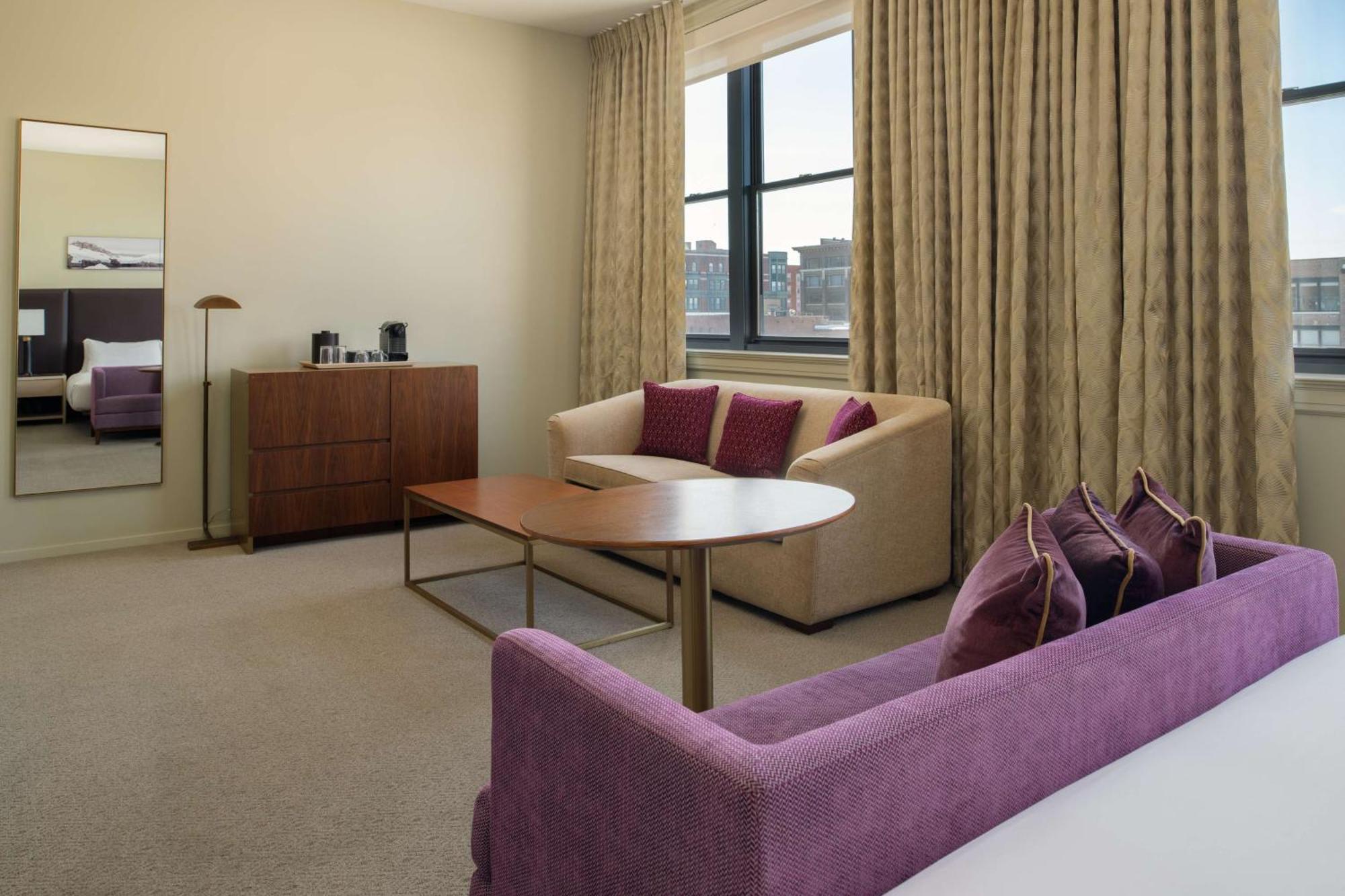 Hotel Savoy Kansas City, Tapestry Collection By Hilton Exterior photo